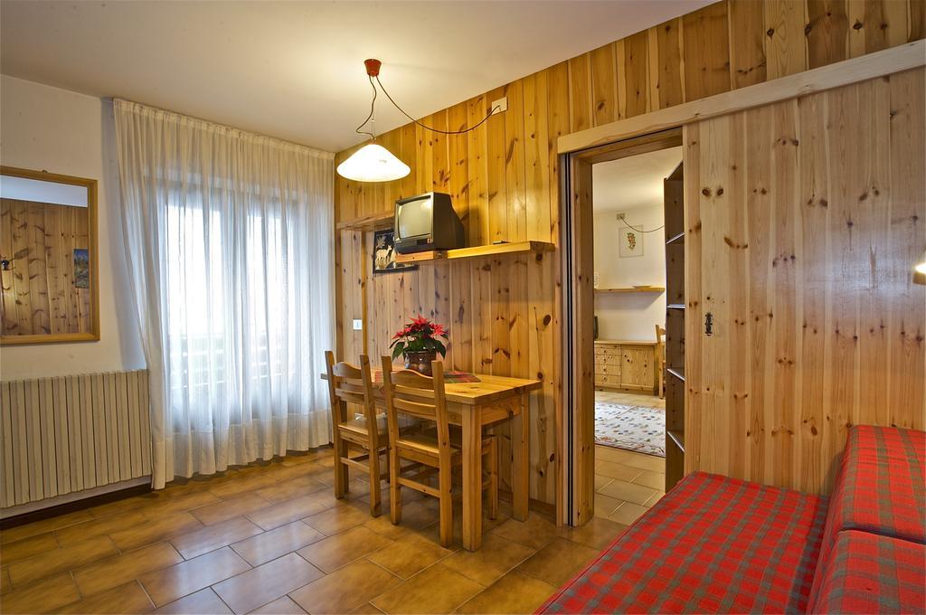 Residence Raffaella Santa Caterina di Valfurva Chambre photo