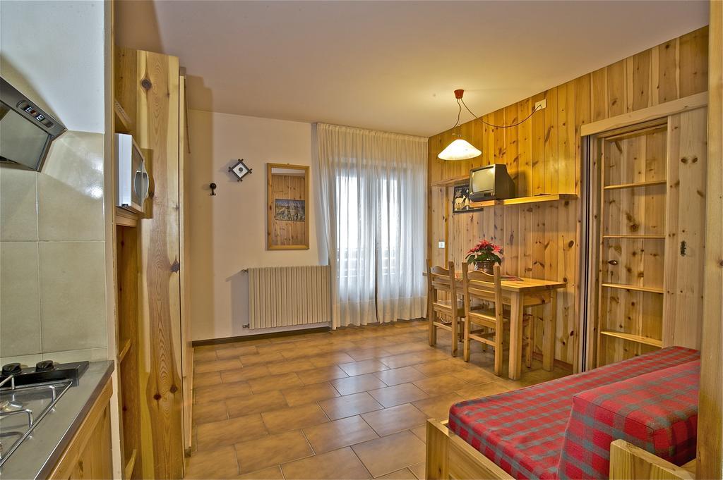 Residence Raffaella Santa Caterina di Valfurva Extérieur photo